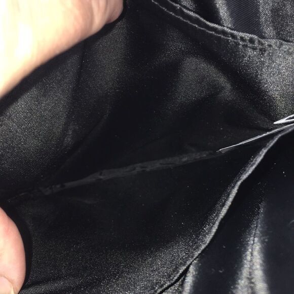 Disney's D-Tech Collection Minnie & Mickey Mouse Iconic Print Tablet Case - Picture 8 of 12